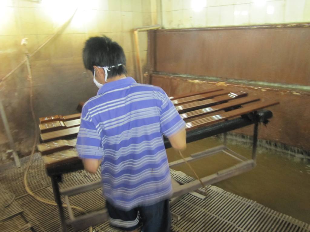 穗軒門業蕾蕾專欄 隨手拍工廠實景，細品實木門匠心制作工藝